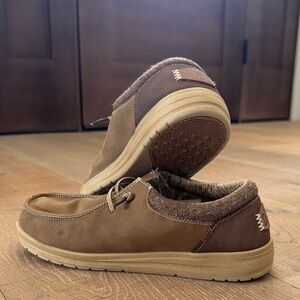 Hey Dude Tan and Brown Youth/Boys Loafers
